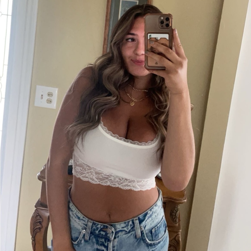 White crop top